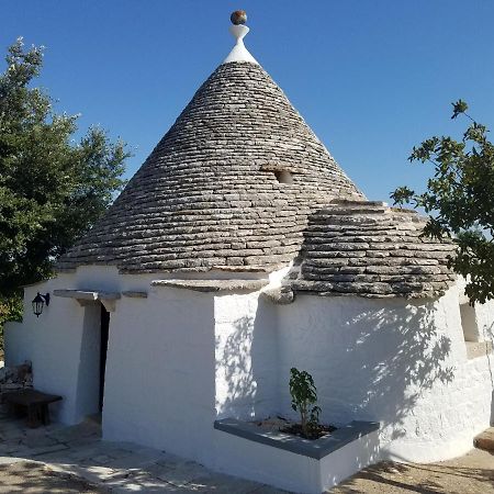 Antico Trullo Immerso Nella Campagna Alberobello Dış mekan fotoğraf